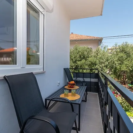 Apartment Galeb Trogir