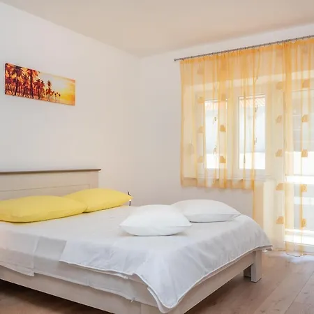 Apartment Galeb