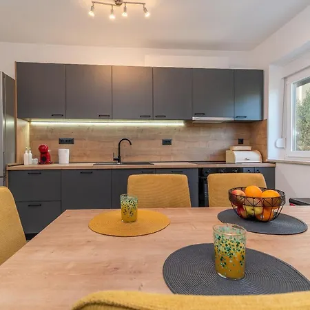 Galeb Apartment Trogir